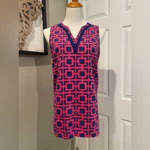 CHARMING CHARLIE Women Small pink blue geometric v-neck sleeveless tunic Top